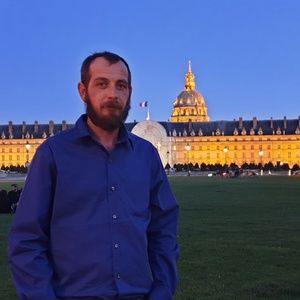 Meet your Posher, Sidney